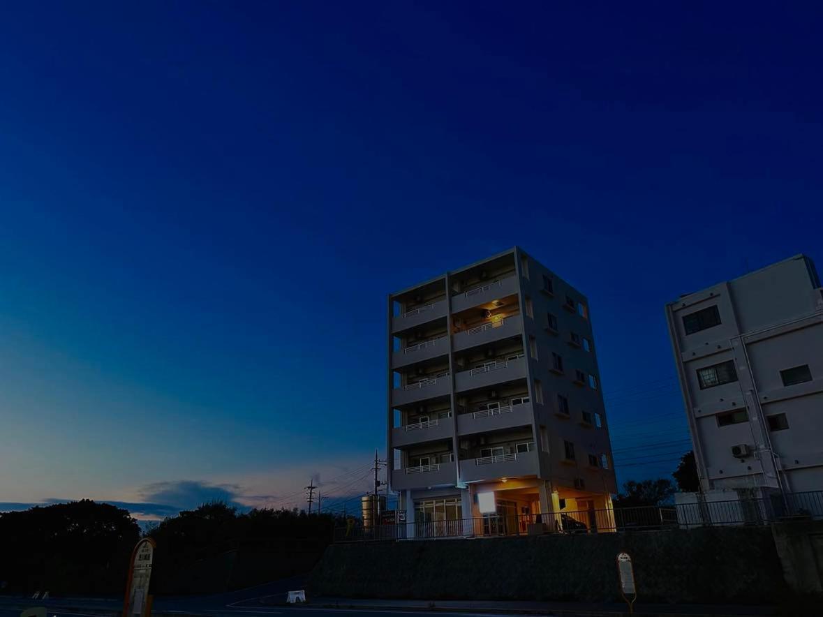 Appartement vent du vent.NJ最上階 à Urasoe Extérieur photo